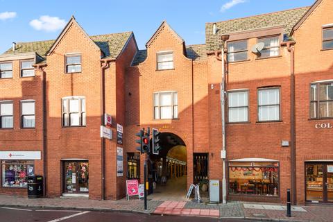 1 bedroom flat for sale, King Charles Place, St. Johns, Worcester, Worcestershire, WR2 5AJ
