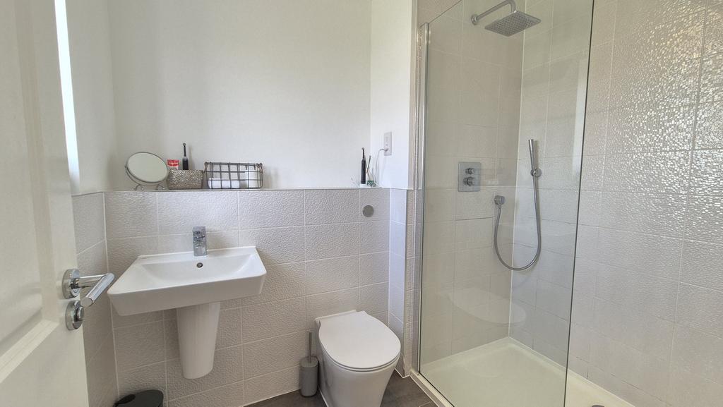 Ensuite