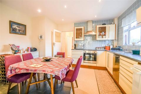 3 bedroom detached bungalow for sale, Broadleas Road, Devizes, Wiltshire, SN10