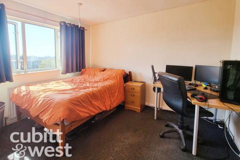 undefined, Fullerton Close Havant PO9