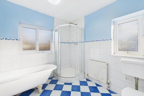 3 bedroom semi-detached house for sale, Westbury Close, Ruislip HA4