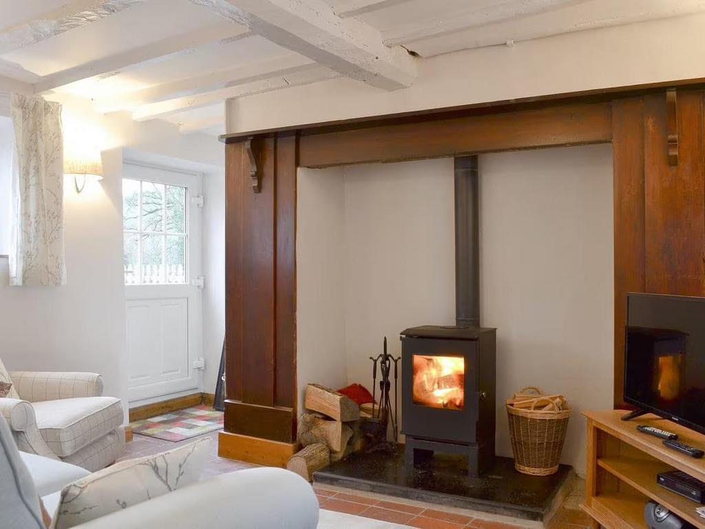Lounge fireplace.jpg