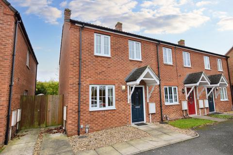 2 bedroom end of terrace house for sale, Cheshire Close, Stamford