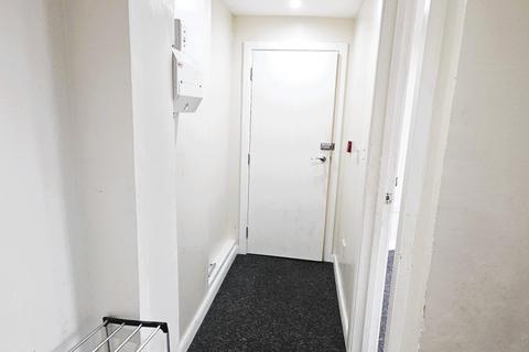 1 bedroom flat to rent, Western Road, Southall, UB2