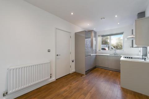 undefined, Reynard Way, Brentford, TW8