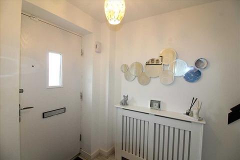 3 bedroom semi-detached house for sale, Bearwood Road, Kirkby