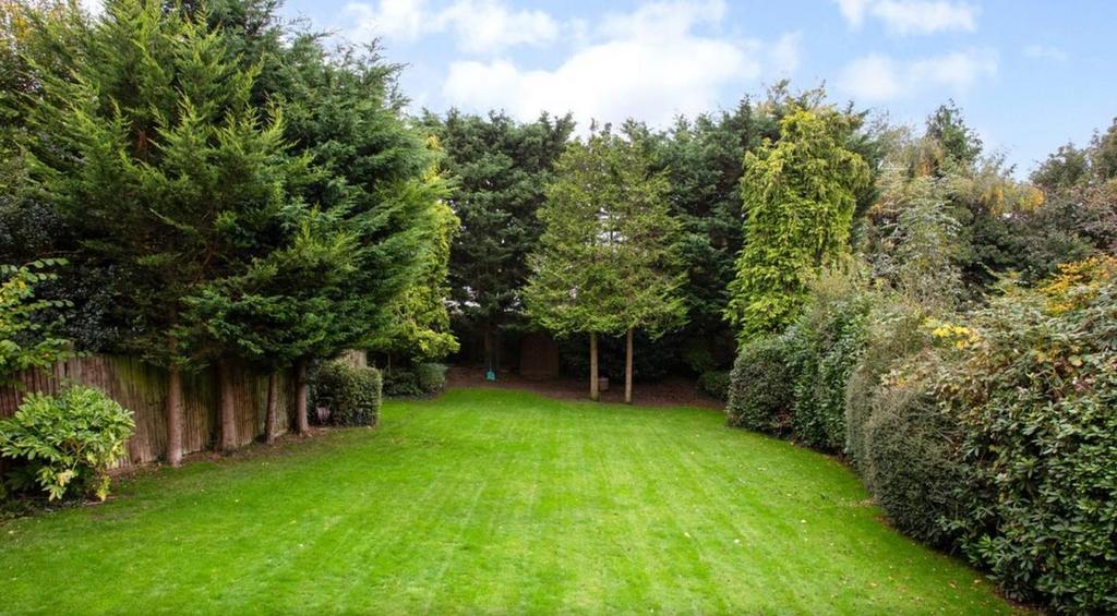 9 Garden view 2.png
