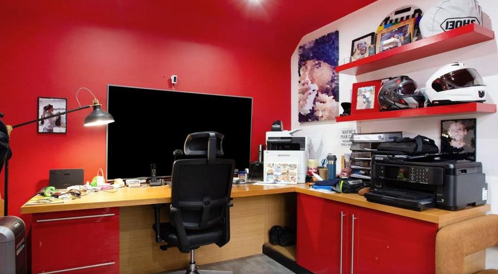 7 Office.png