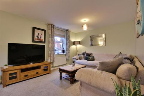 3 bedroom detached house for sale, Fairview Close, Beverley