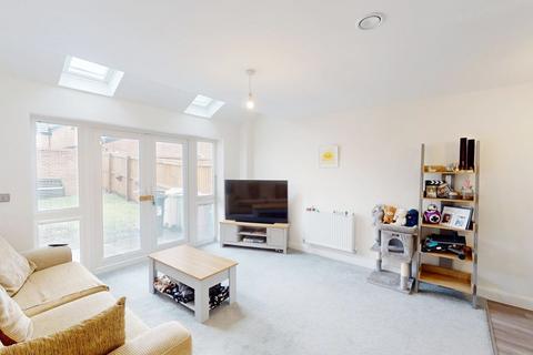 3 bedroom semi-detached house for sale, Watergate Close, Westhoughton, BL5