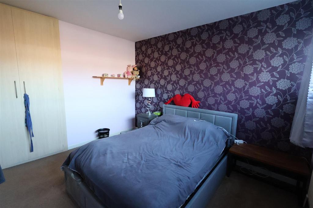16 flanders bedroom.JPG