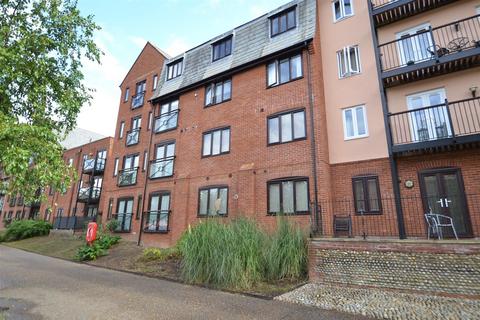 2 bedroom flat to rent, Wherry Road, Norwich