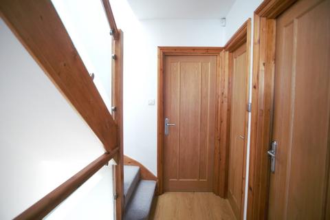 3 bedroom maisonette to rent - Loretto Gardens, HA3