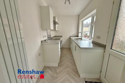 3 bedroom terraced house to rent, Alvenor Street, Ilkeston, Derbyshire