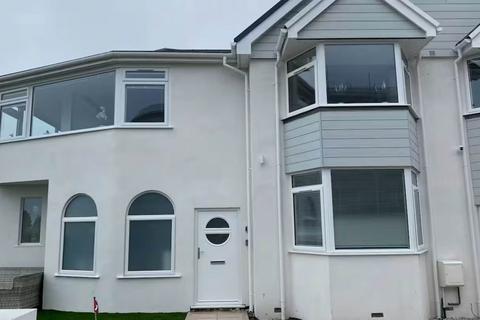 5 bedroom semi-detached house to rent, Brighton Road, Worthing