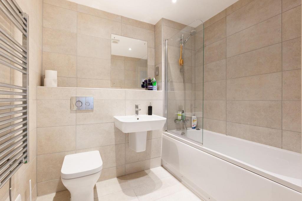 Bathroom-1.jpg