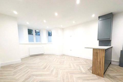 3 bedroom property to rent, Inverness Terrace, London, W2