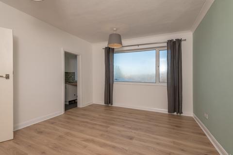 2 bedroom flat to rent, Gledhow Park Avenue, Leeds LS7