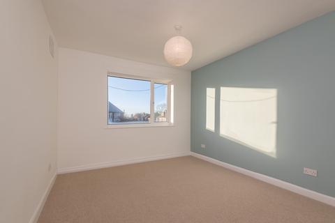 2 bedroom flat to rent, Gledhow Park Avenue, Leeds LS7