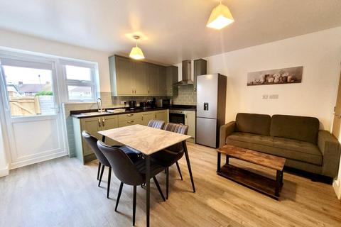 undefined, Room 3,  Windermere Rd, Bristol