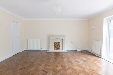 4 bedroom detached house for sale, Priory Road, Forest Row RH18