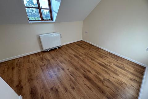 1 bedroom semi-detached house to rent, Hanbury Rd  Hanbury  WR9 7DY