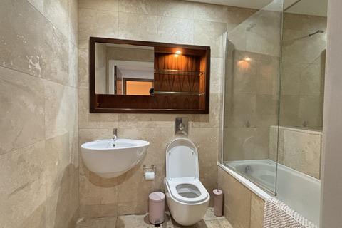 1 bedroom apartment to rent, 94 The Quays, Salford, Lancashire, M50