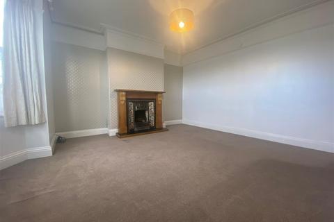 4 bedroom terraced house to rent, Burnside, Morton On Swale, Northallerton