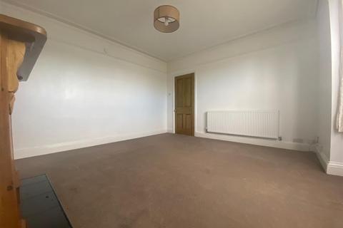 4 bedroom terraced house to rent, Burnside, Morton On Swale, Northallerton