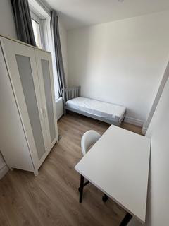 1 bedroom in a house share to rent, Manor Road, Fishponds BS16