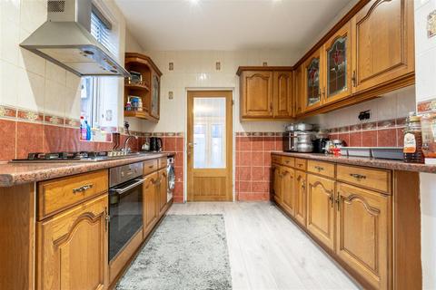 5 bedroom semi-detached house for sale, Ventnor Avenue, Newcastle Upon Tyne