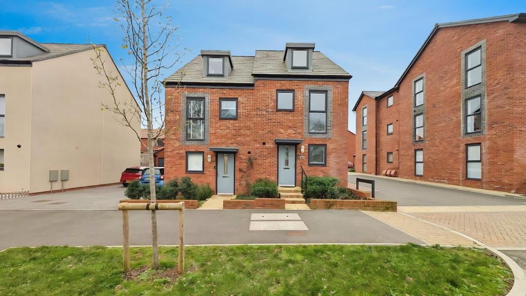 508 Dowsell Way front shot c.jpg