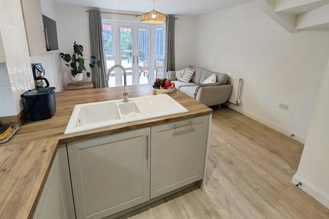3 bedroom detached house for sale, Dowsell Way, Yate, Bristol