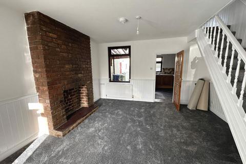 2 bedroom terraced house to rent, Just off B4366, Bethel, LL55