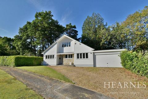 3 bedroom detached house for sale, Larch Way, Ferndown, BH22