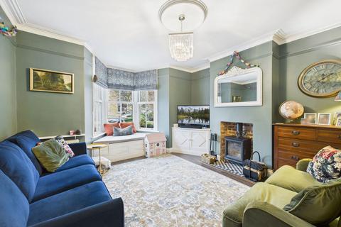 4 bedroom semi-detached house for sale, Shelburne Road, Calne SN11