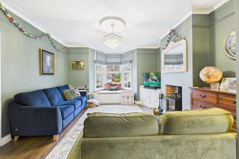4 bedroom semi-detached house for sale, Shelburne Road, Calne SN11