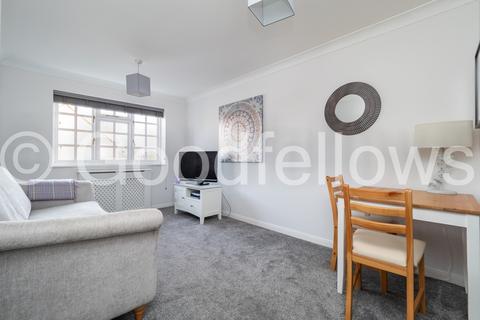 undefined, Heron Court, Mitcham CR4