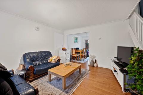 4 bedroom terraced house to rent, Goodwin Close, Mitcham CR4