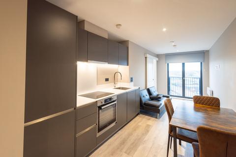 1 bedroom flat to rent, Springwell Gardens, Whitehall Road, Leeds, LS12 1FJ