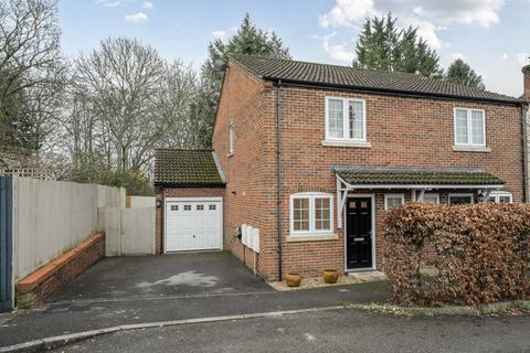 undefined, Northfields, Twyford, Winchester, Hampshire, SO21