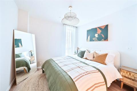 2 bedroom apartment for sale, The Waterfront, Poole BH15
