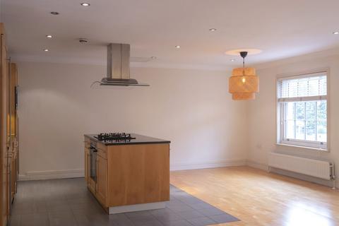 2 bedroom apartment to rent, Crescent Road, Kent TN1