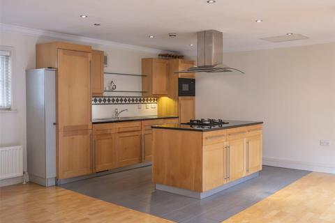 2 bedroom apartment to rent, Crescent Road, Kent TN1