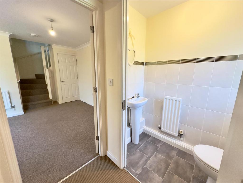Entrance / Cloakroom WC
