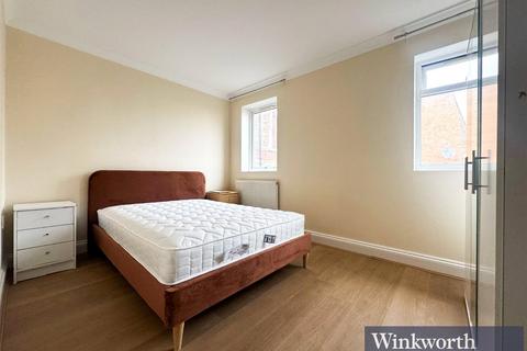 2 bedroom apartment to rent, High Street, Wealdstone, Harrow, HA3