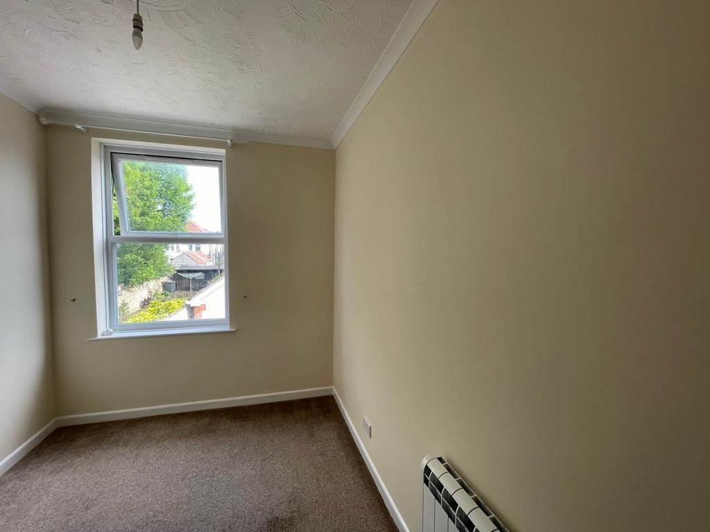 Moorland rd 105 f2 b