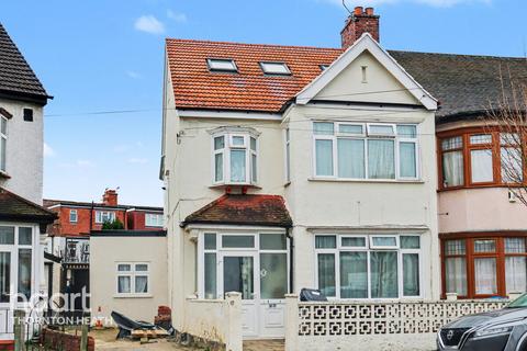 undefined, Goldwell Road, Thornton Heath
