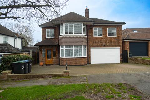 4 bedroom detached house to rent - Old Park Road South, Enfield EN2