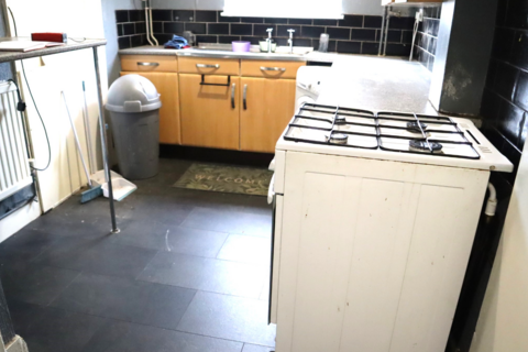 2 bedroom flat to rent, Bonney Road, Leicester LE3